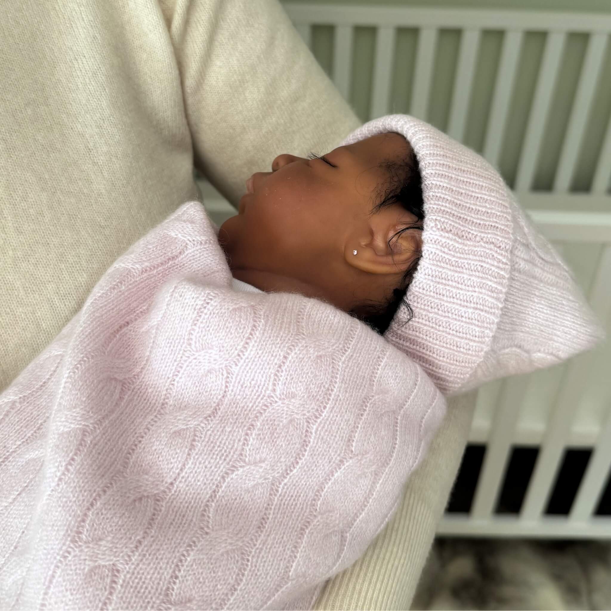 'Classic Adventures' Cable Knit Cashmere Baby Blanket, Beanie & Booties Gift Set (Pink)
