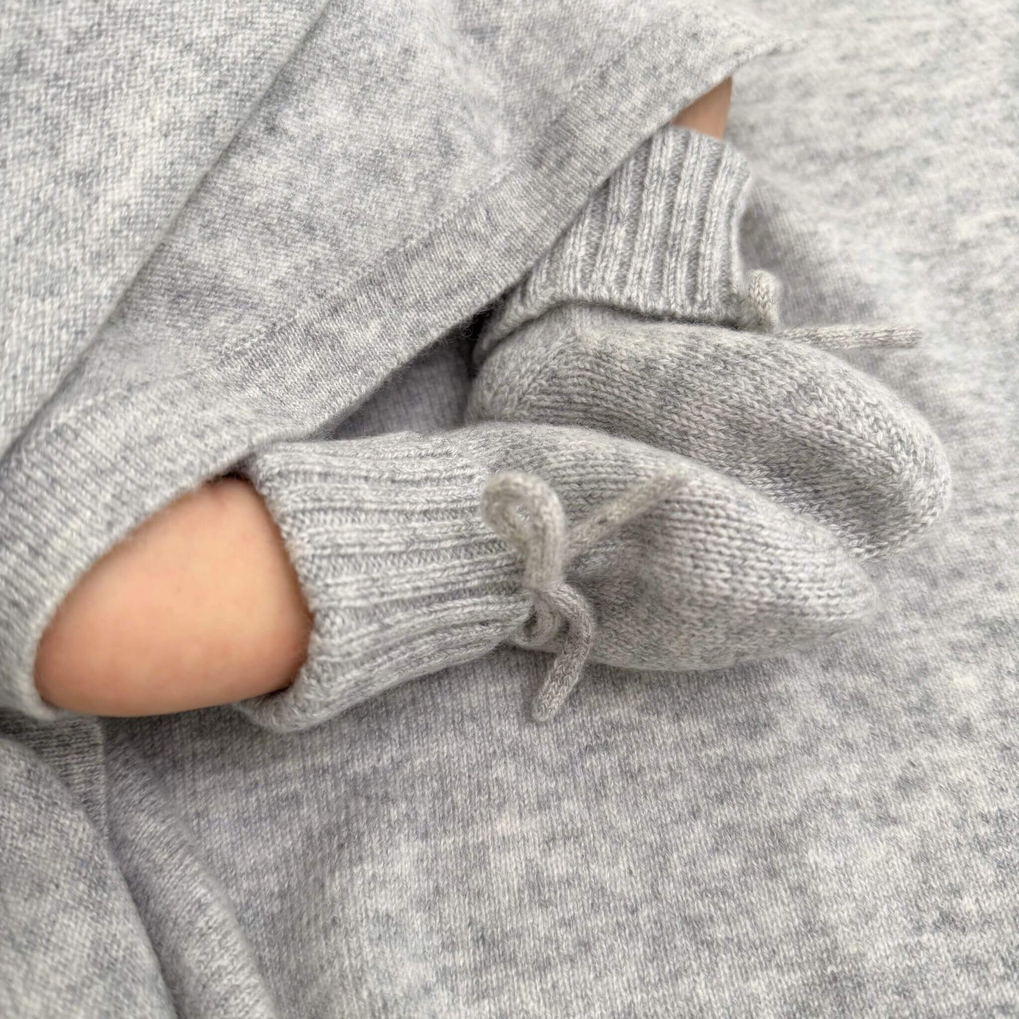 'Stepping Out in Style' Cashmere Baby Beanie & Booties (Light Gray)