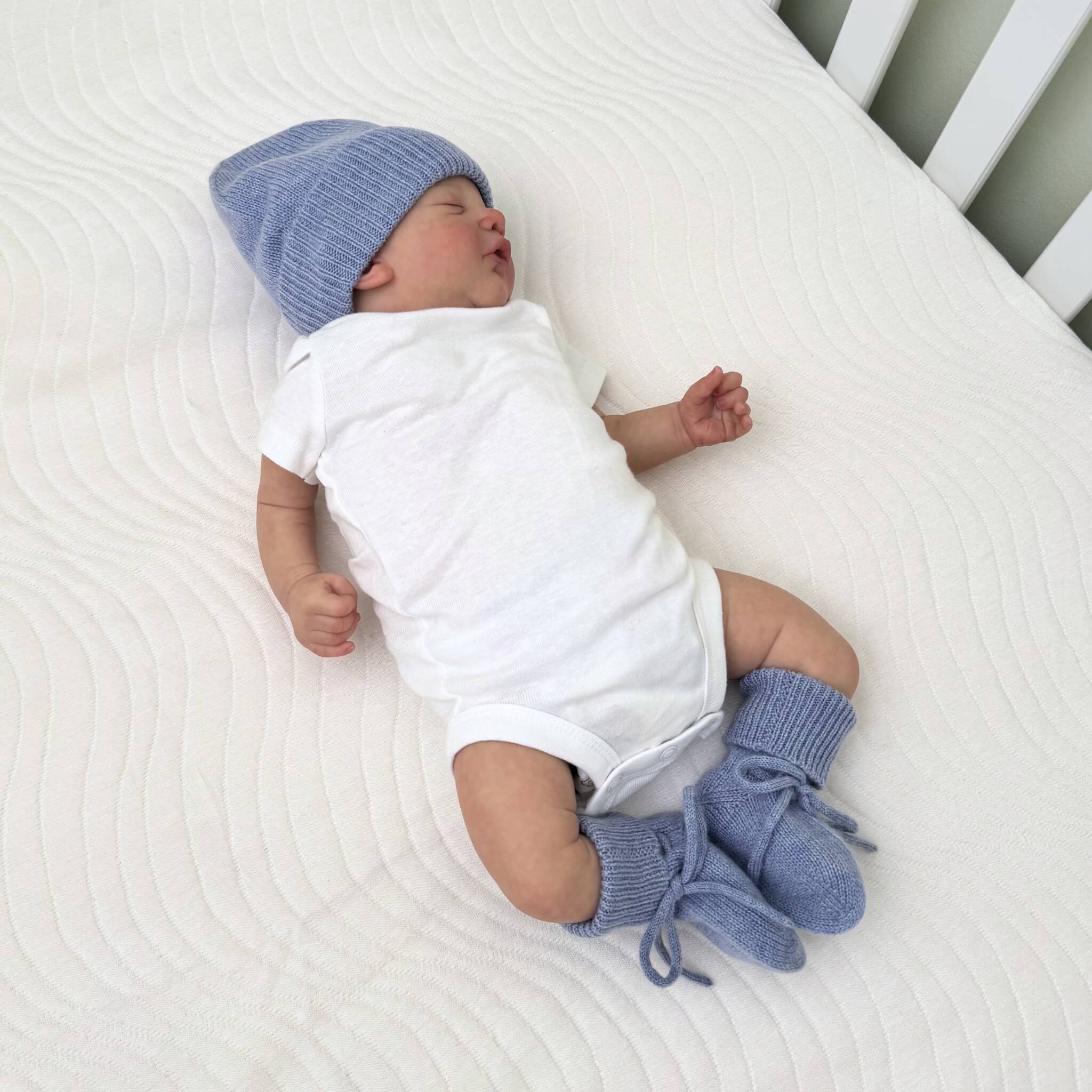 'Stepping Out in Style' Cashmere Baby Beanie & Booties (Blue)