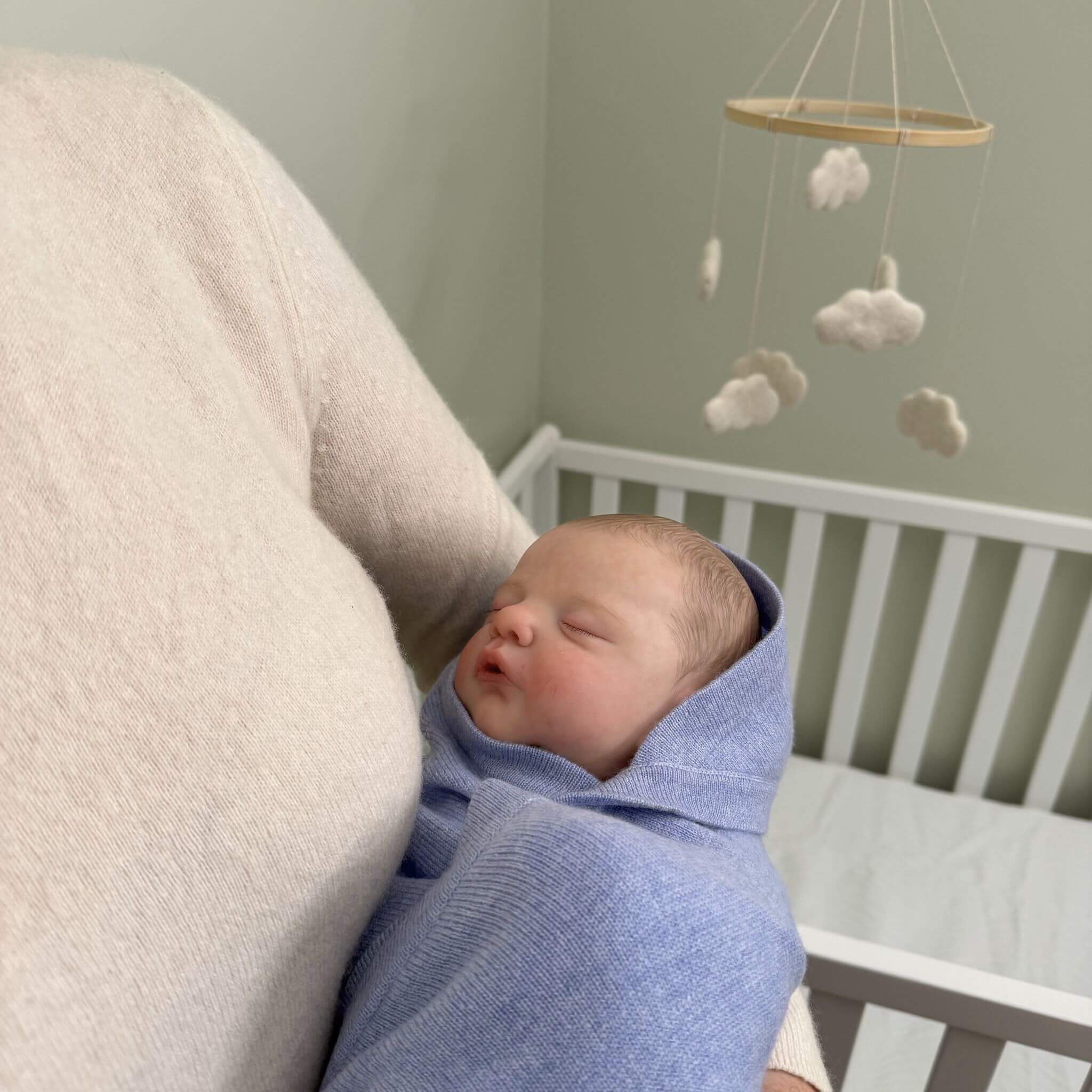 'Welcome Home' Hooded Cashmere Receiving Blanket (Blue)