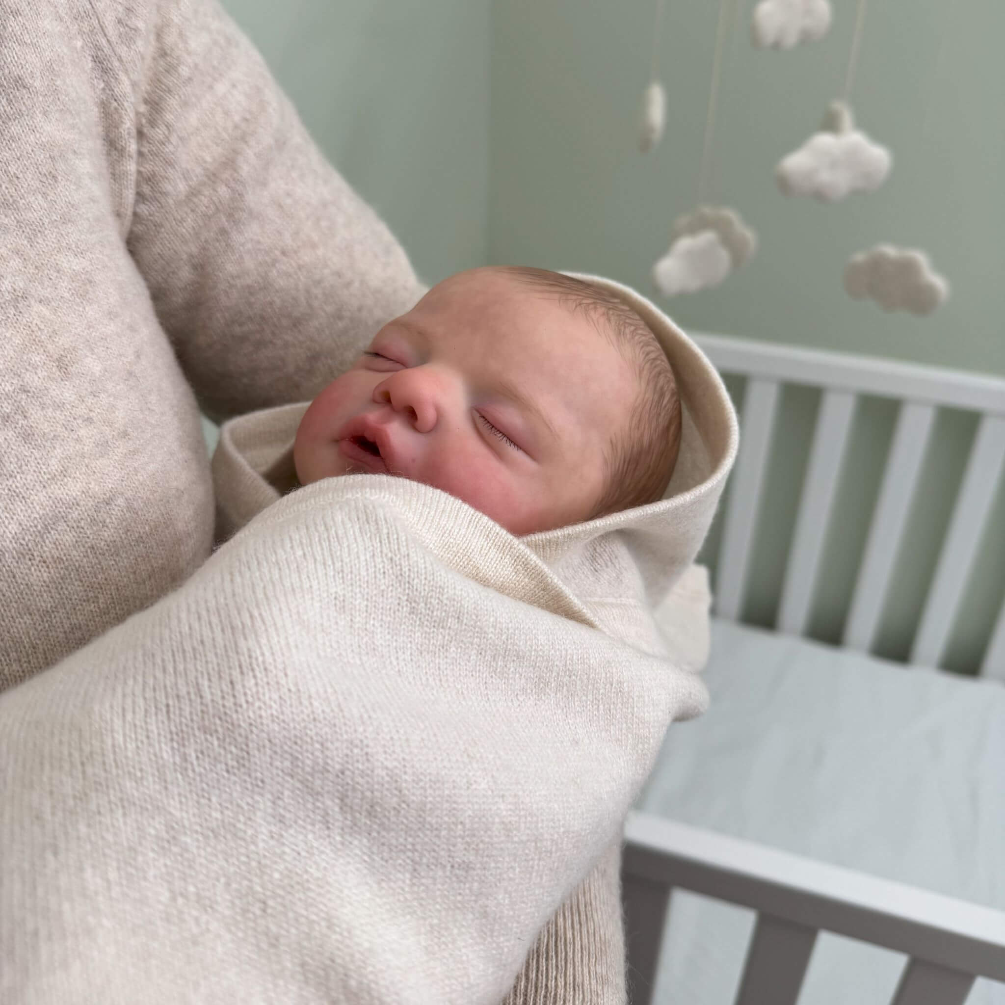 'Welcome Home' Hooded Cashmere Receiving Blanket (Natural)